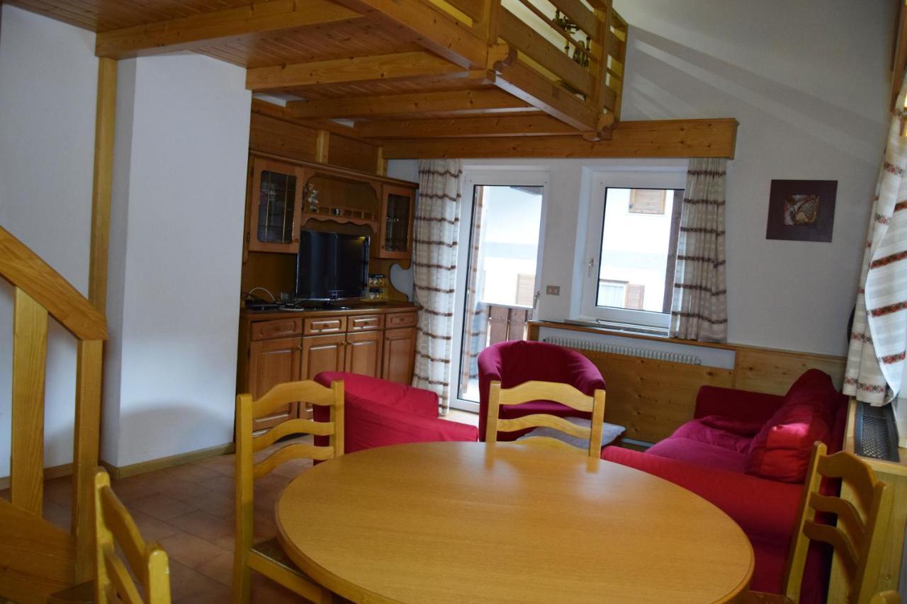 Casa Maddalena Appartement Canazei Buitenkant foto